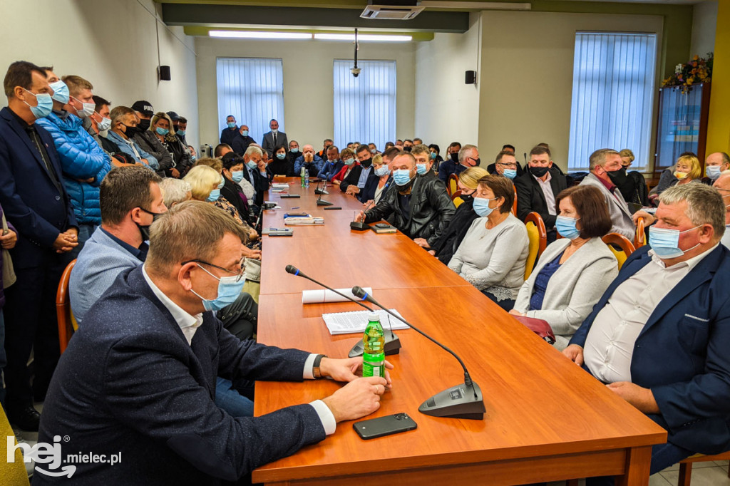 Protest mieszkańców ws. budowy przeładowni firmy Empol