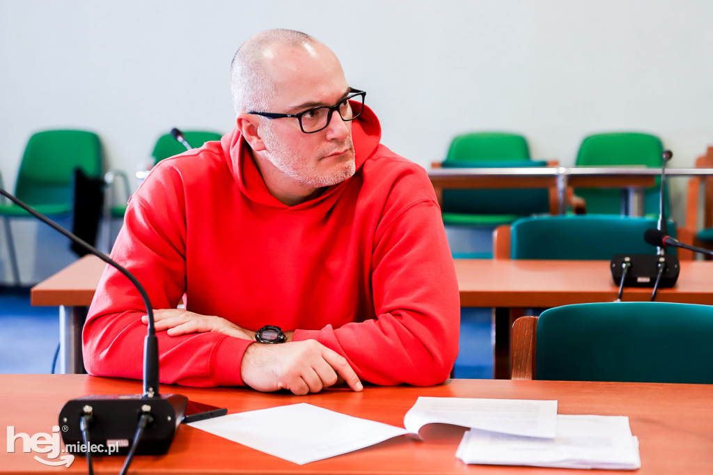 Ostatnie posiedzenie komisji specjalnej