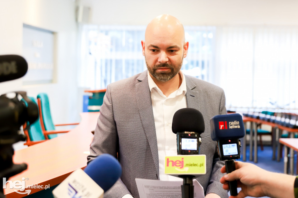 Ostatnie posiedzenie komisji specjalnej