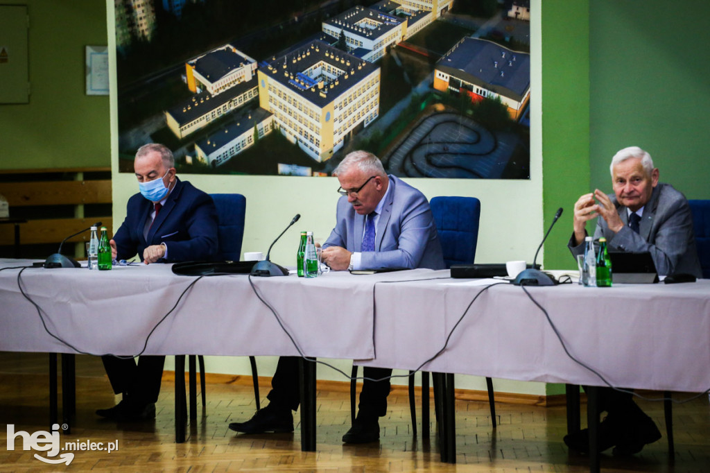 Sesja Rady Powiatu Mieleckiego - 25 października 2021
