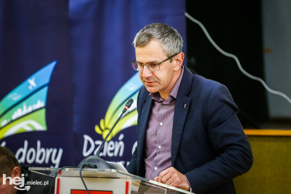 Sesja Rady Powiatu Mieleckiego - 25 października 2021