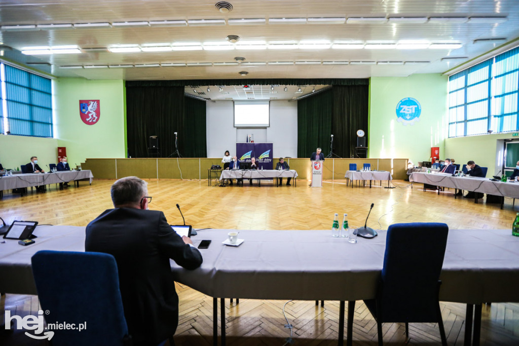 Sesja Rady Powiatu Mieleckiego - 25 października 2021