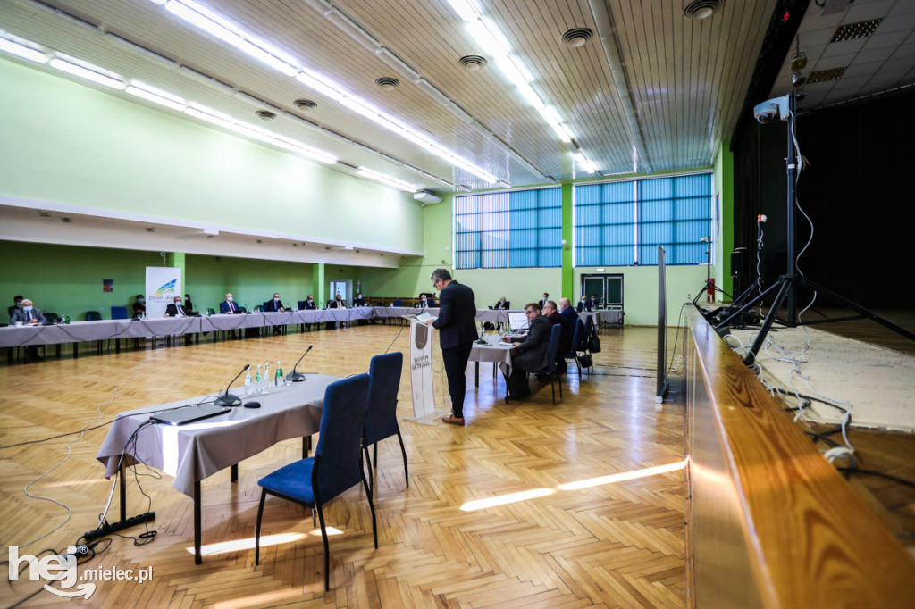 Sesja Rady Powiatu Mieleckiego - 25 października 2021