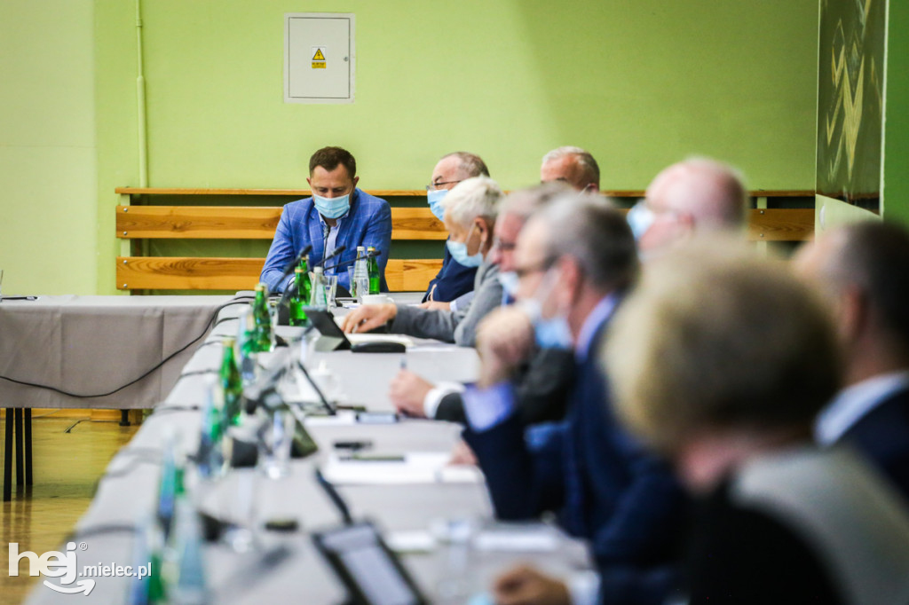 Sesja Rady Powiatu Mieleckiego - 25 października 2021