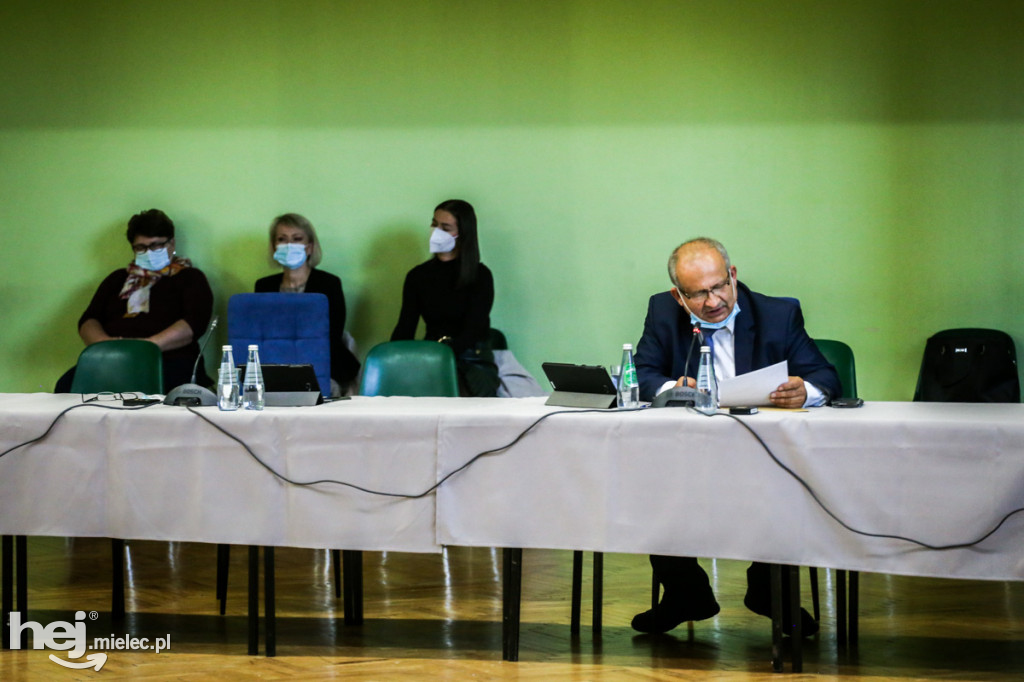 Sesja Rady Powiatu Mieleckiego - 25 października 2021