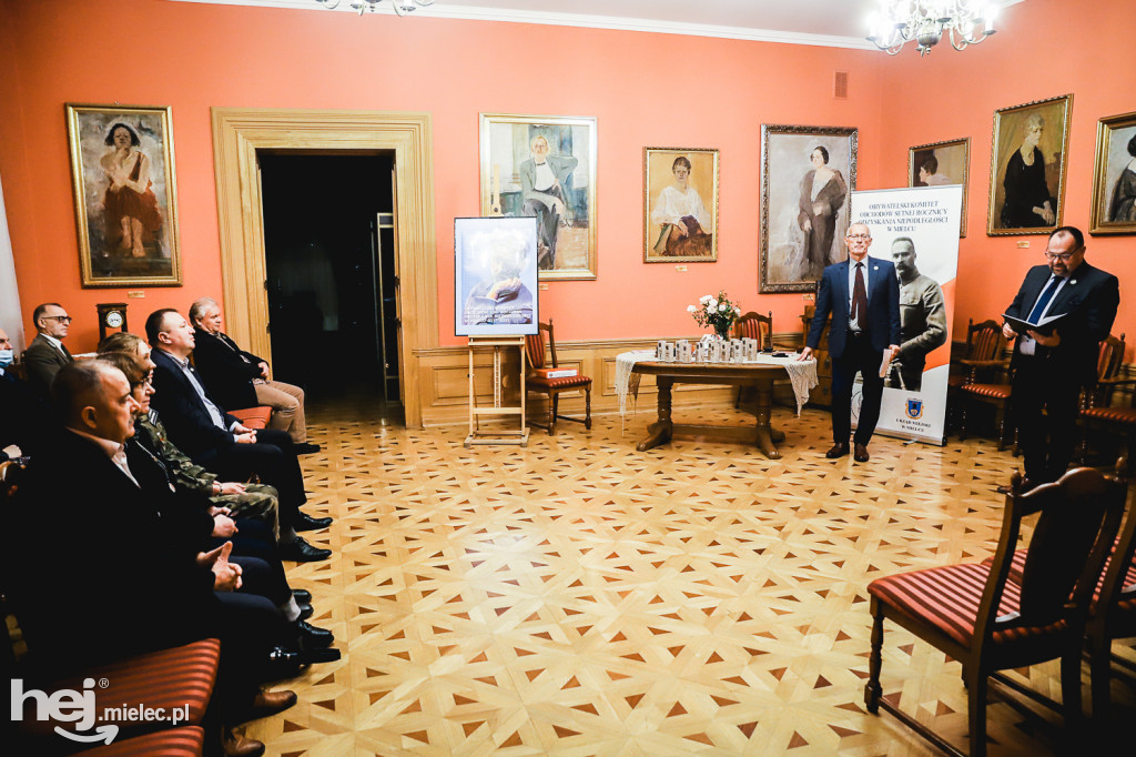 Komitet Stulecia z podsumowaniami i podziękowaniami