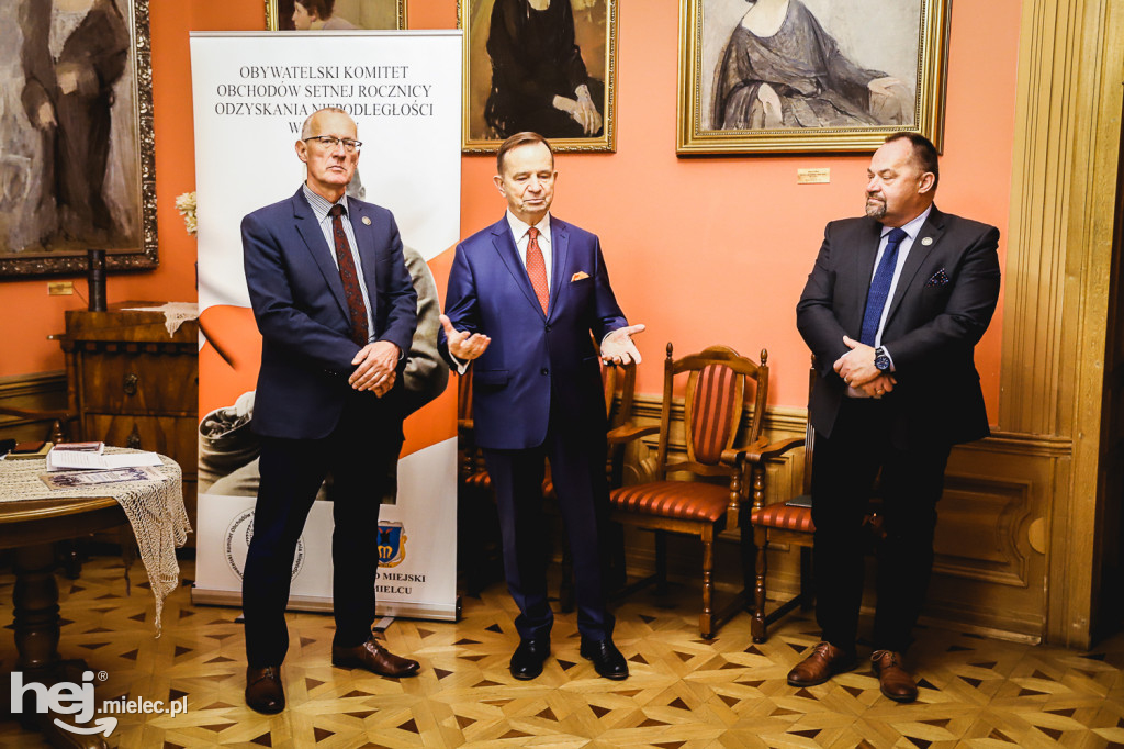 Komitet Stulecia z podsumowaniami i podziękowaniami