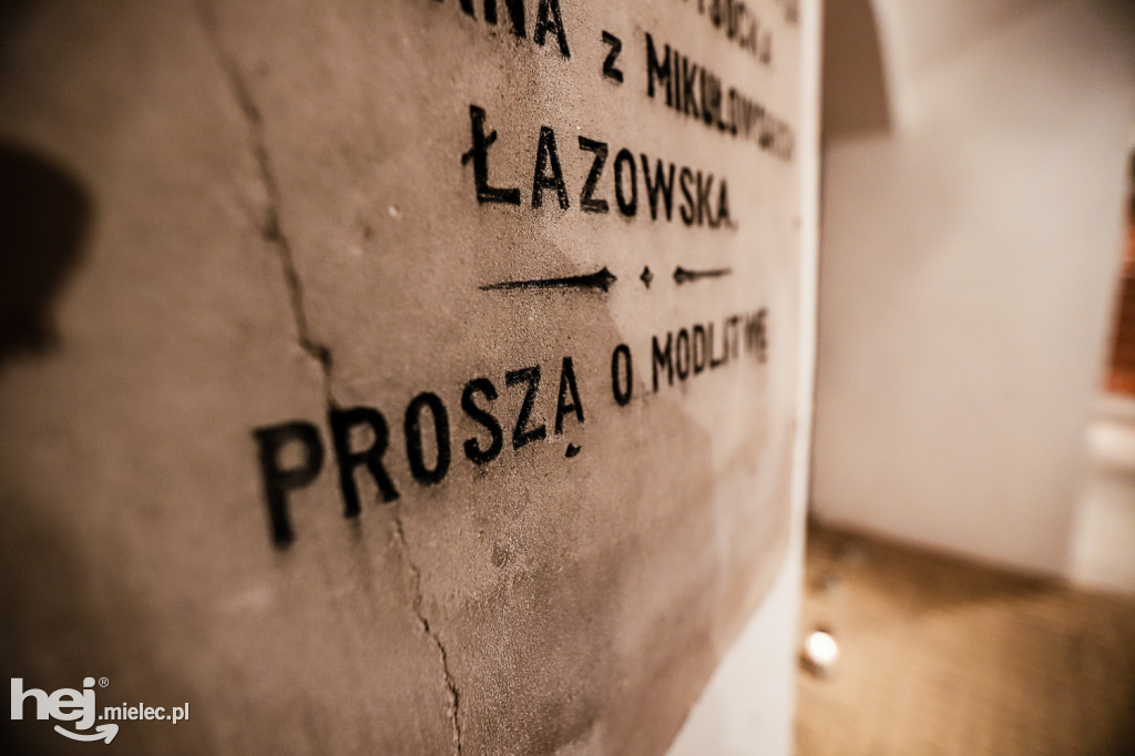 Krypta rodziny Tarnowskich w Chorzelowie