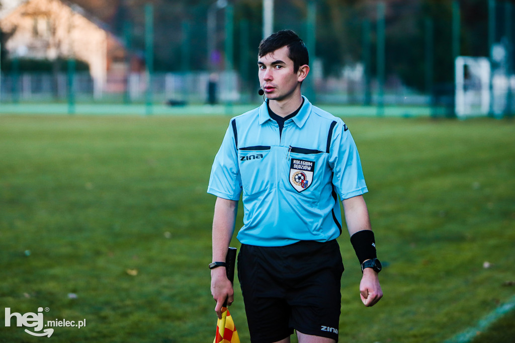 CZARNI TRZEŚŃ - PIAST TUCZEMPY