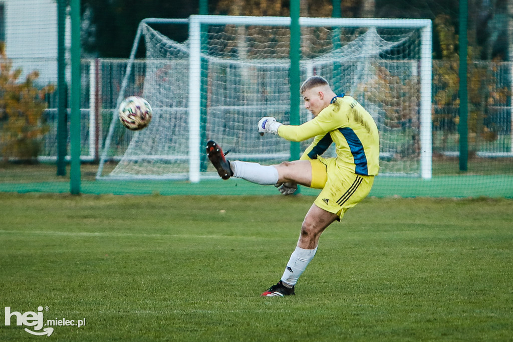 CZARNI TRZEŚŃ - PIAST TUCZEMPY