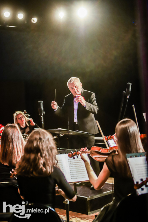 Koncert Niepodległościowy Mieleckiej Orkiestry Symfonicznej
