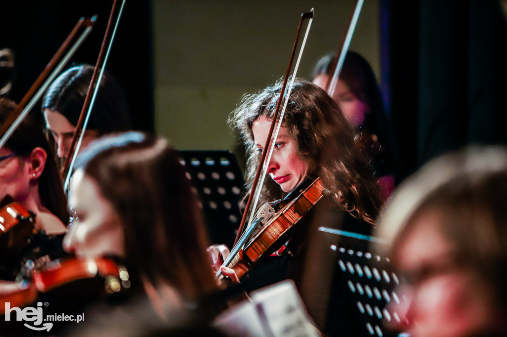 Koncert Niepodległościowy Mieleckiej Orkiestry Symfonicznej