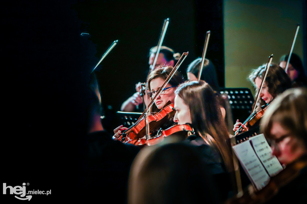 Koncert Niepodległościowy Mieleckiej Orkiestry Symfonicznej