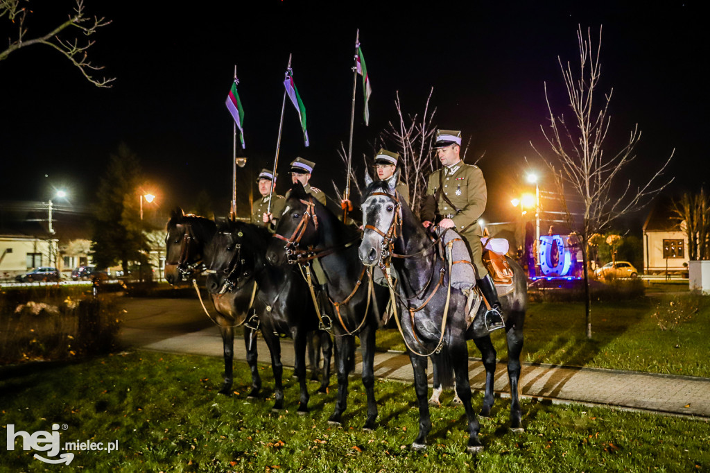 Ogień Niepodległości i marszałek Piłsudski w Przecławiu