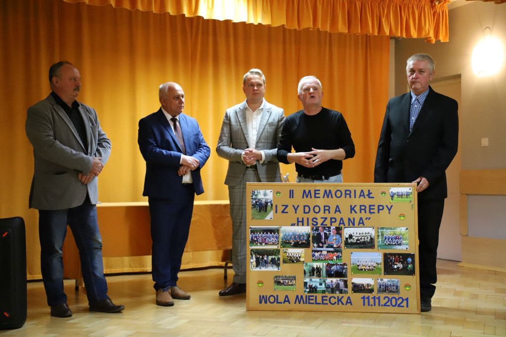 Biało-Czerwony Turniej Piłkarski Oldboyów Gminy Mielec