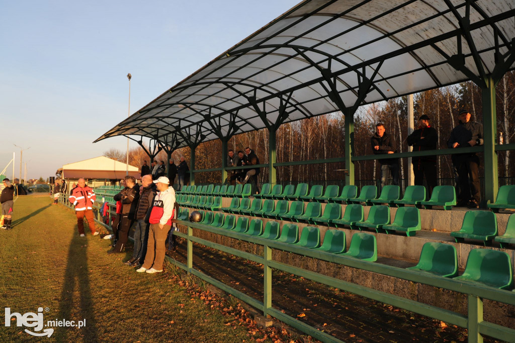 Biało-Czerwony Turniej Piłkarski Oldboyów Gminy Mielec