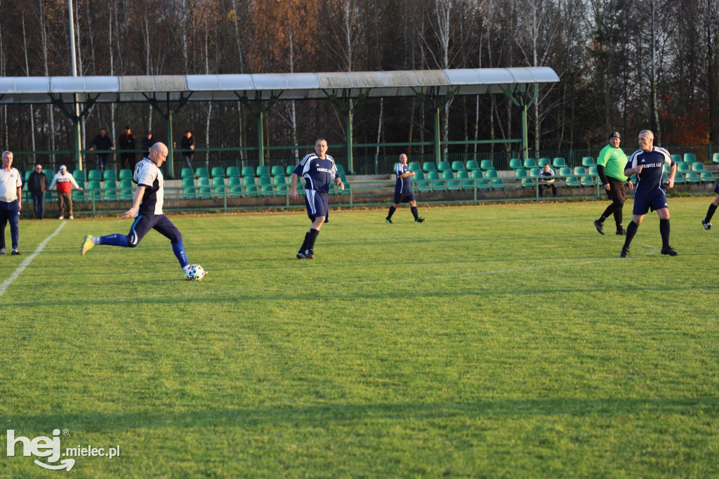 Biało-Czerwony Turniej Piłkarski Oldboyów Gminy Mielec