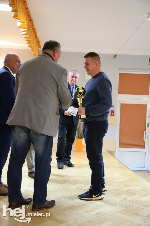 Biało-Czerwony Turniej Piłkarski Oldboyów Gminy Mielec