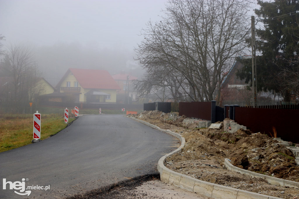 Remont drogi powiatowej w Żarówce