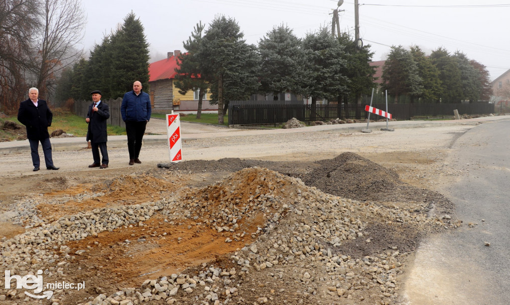 Remont drogi powiatowej w Żarówce