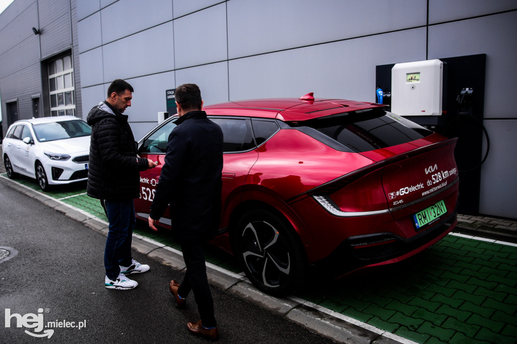 Premiera nowej elektrycznej KIA EV6 w MKT Serwis