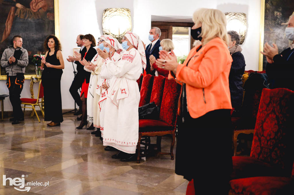 Patriotyczny wieczór na Zamku w Baranowie Sandomierskim