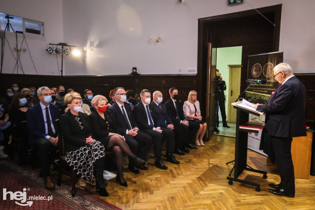 Pieczęci Zasług Obywatelskich 2021 wręczone