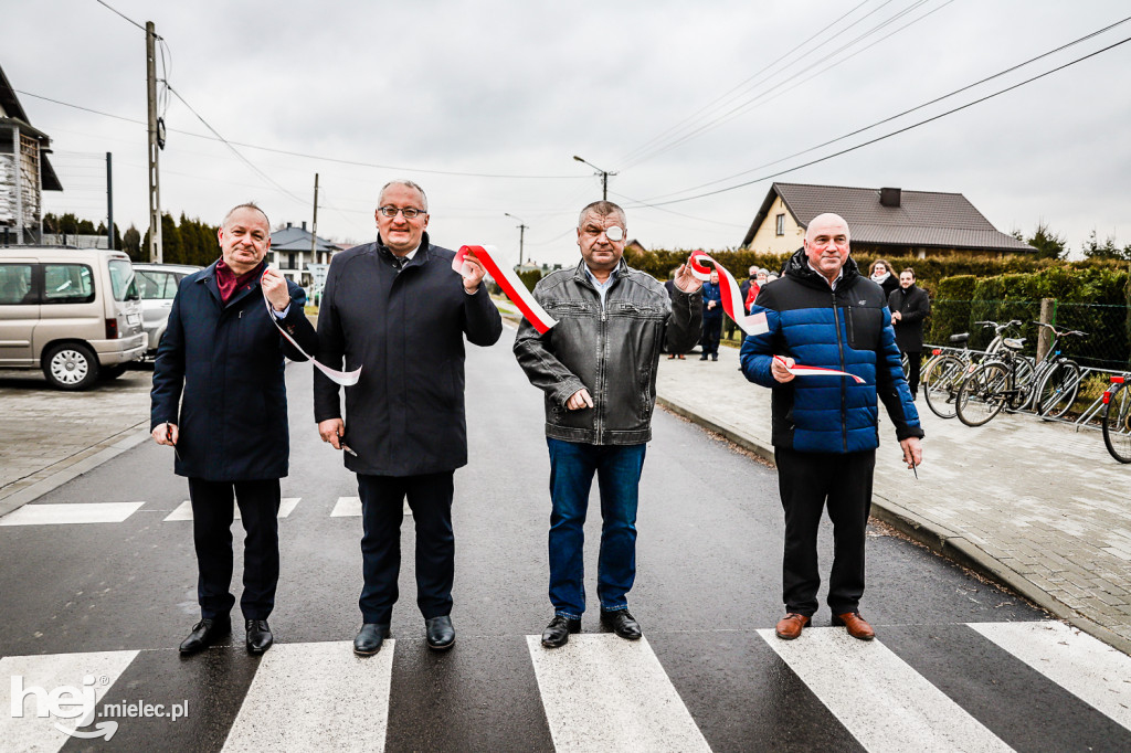 Nowa droga połączyła dwie gminy