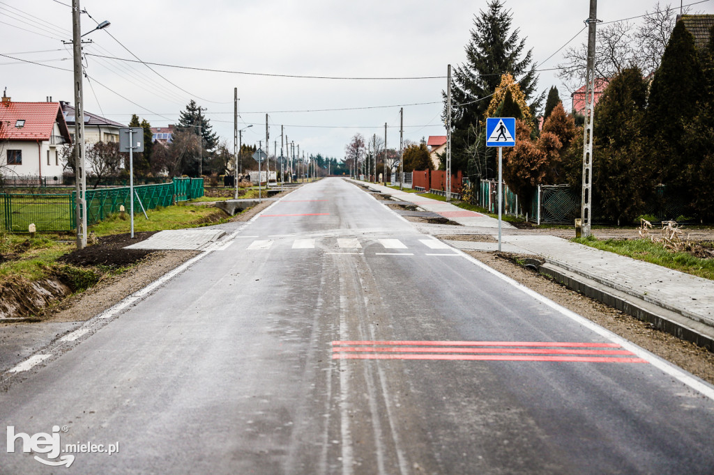 Nowa droga połączyła dwie gminy