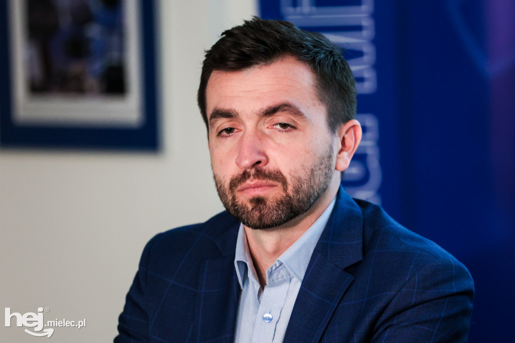 Mielecki biznes ratuje FKS Stal. Konferencja prasowa