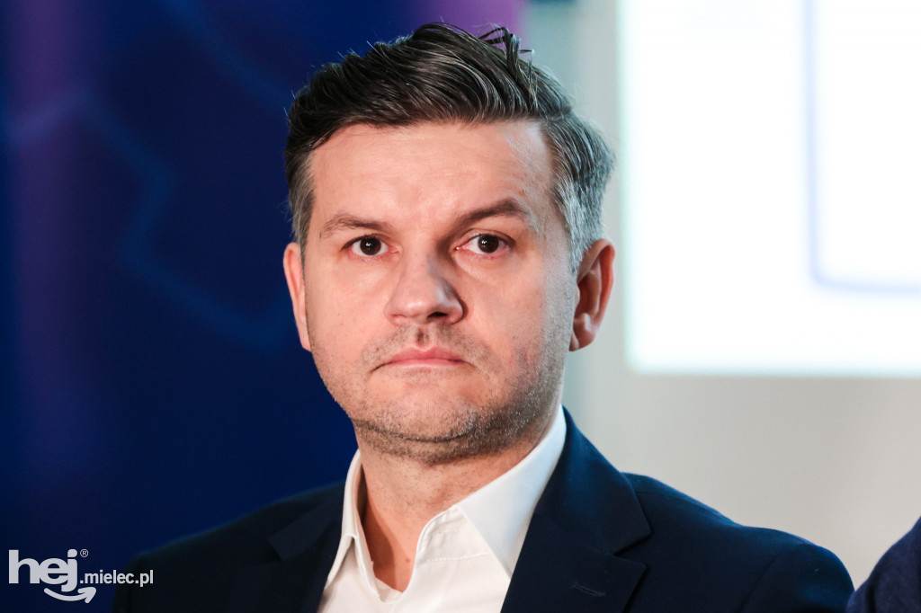 Mielecki biznes ratuje FKS Stal. Konferencja prasowa