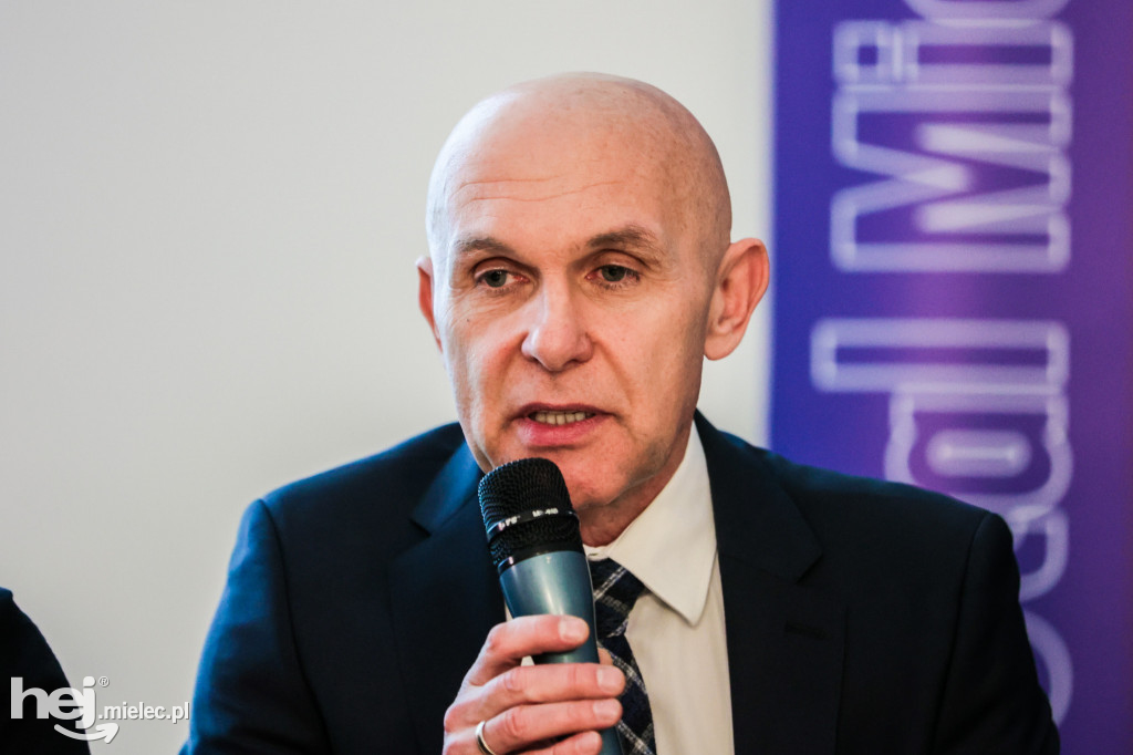 Mielecki biznes ratuje FKS Stal. Konferencja prasowa