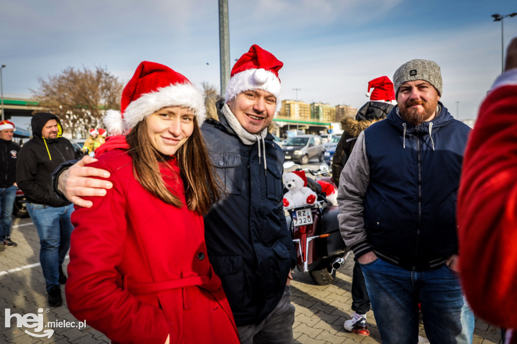 Zmotoryzowani Mikołaje w akcji