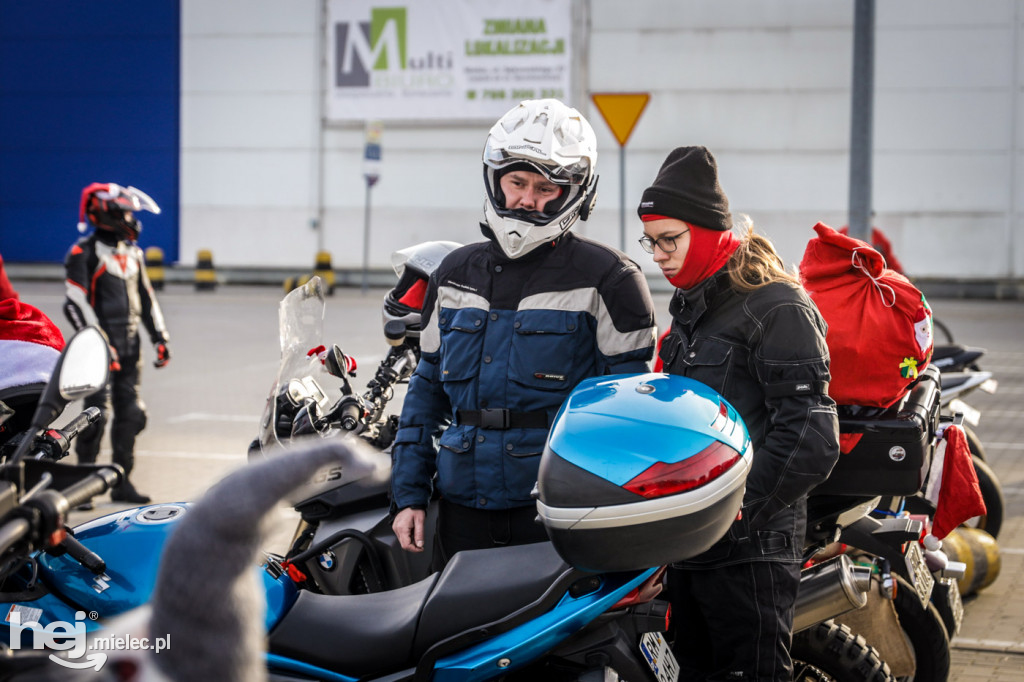 Zmotoryzowani Mikołaje w akcji