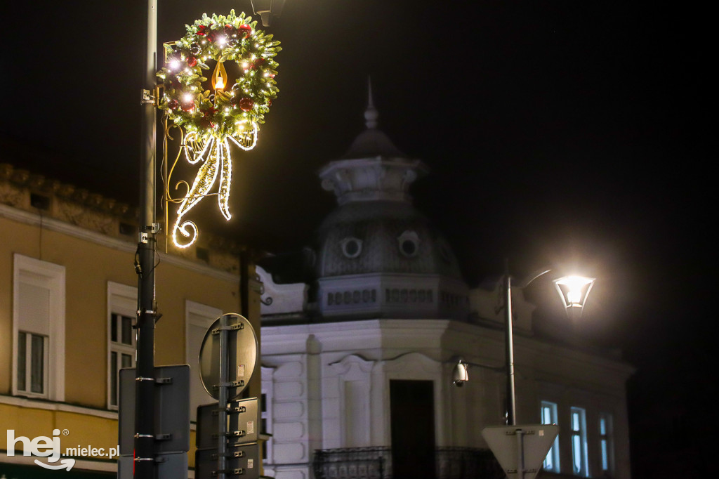 Świąteczne iluminacje na ulicach Mielca