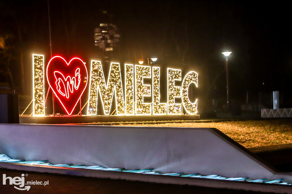 Świąteczne iluminacje na ulicach Mielca