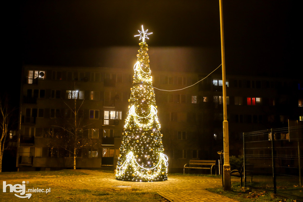 Świąteczne iluminacje na ulicach Mielca