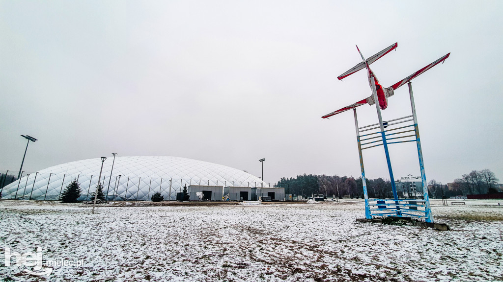 Wielki balon pojawił się na błoniach