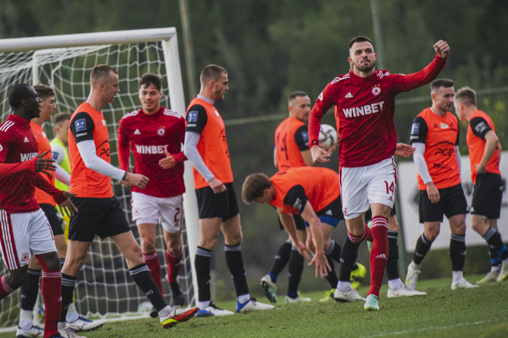 PGE FKS Stal Mielec trenuje w Turcji