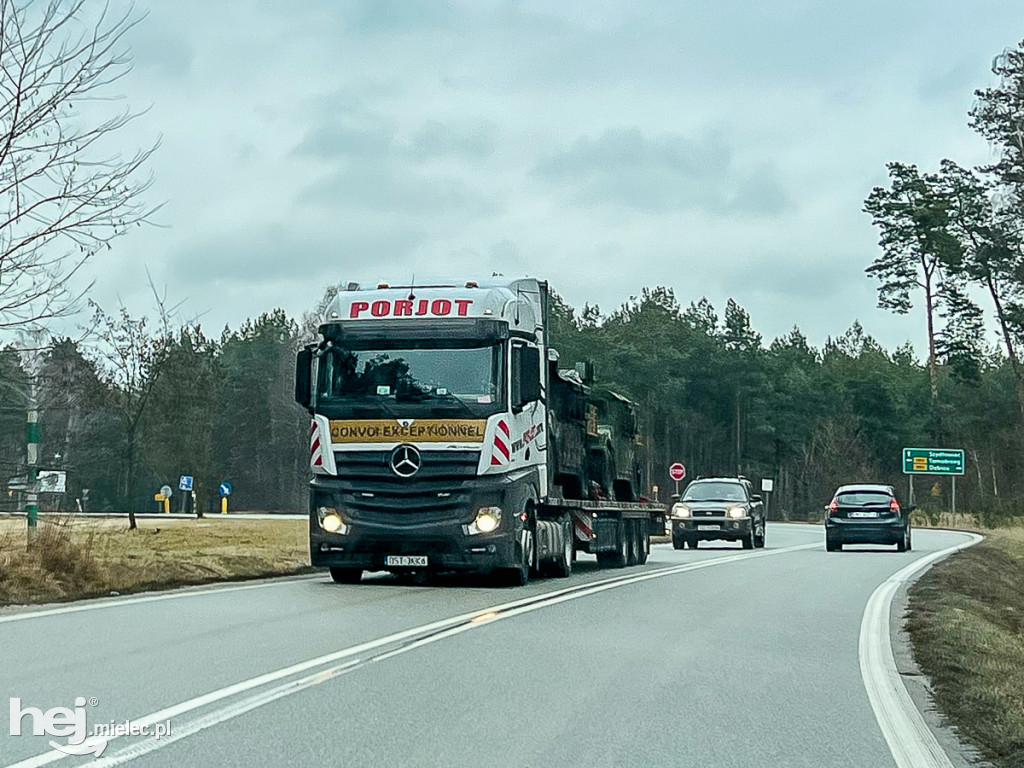 Budowa bazy wojska USA na Lotnisku Mielec