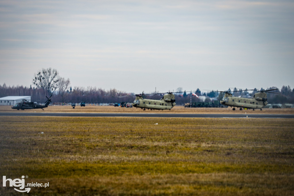 Śmigłowce H-47 Chinook - Boeing na Lotniku Mielec