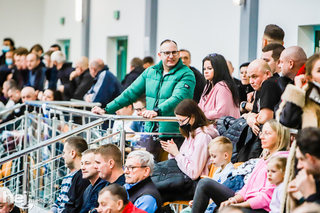 Handball Stal Mielec - Orlen Wisła Płock w Staszowie