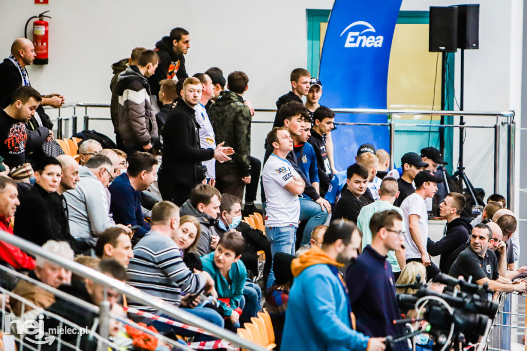 Handball Stal Mielec - Orlen Wisła Płock w Staszowie