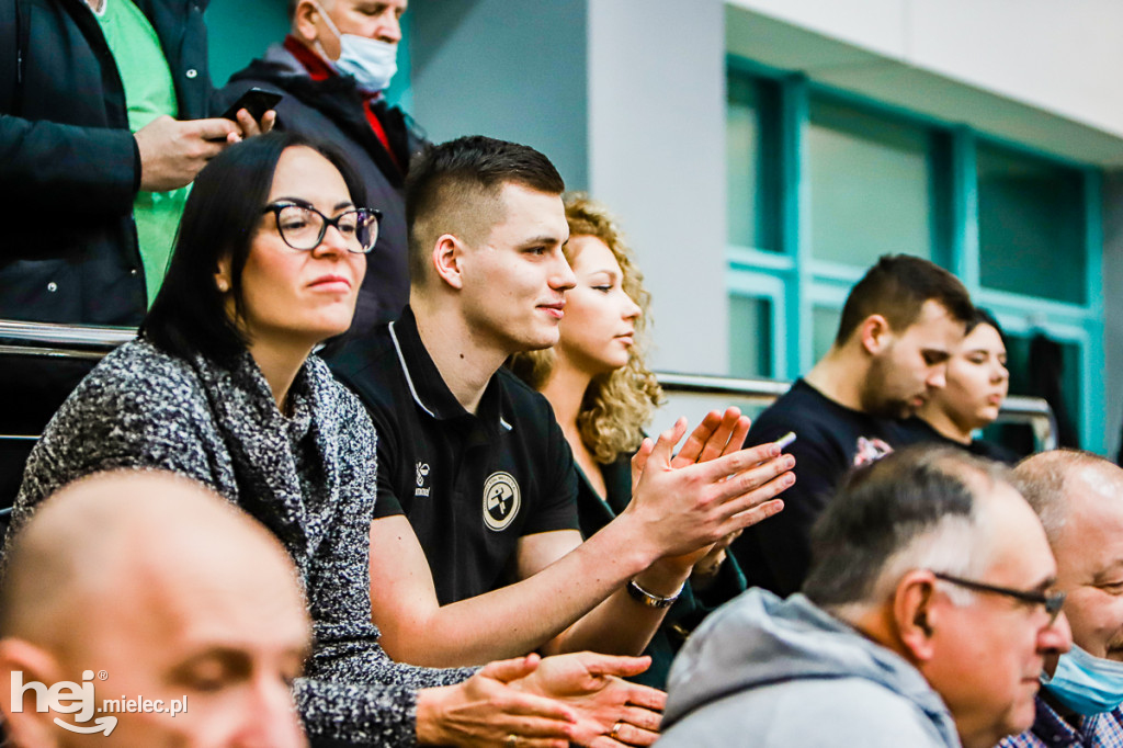 Handball Stal Mielec - Orlen Wisła Płock w Staszowie