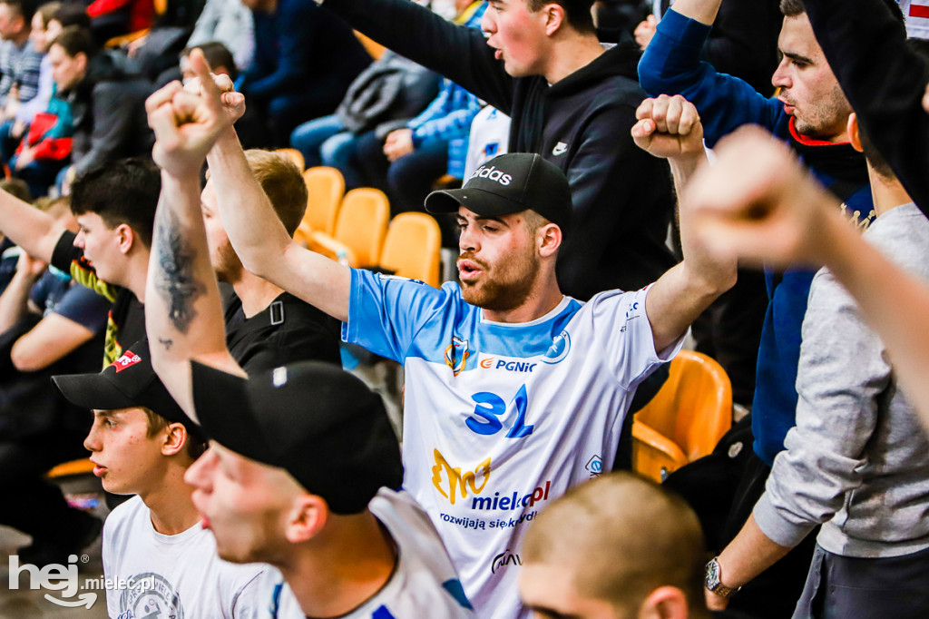 Handball Stal Mielec - Orlen Wisła Płock w Staszowie