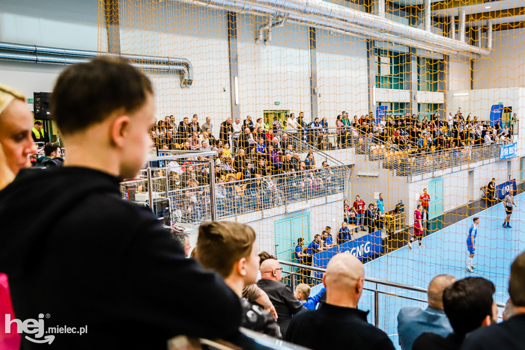 Handball Stal Mielec - Orlen Wisła Płock w Staszowie