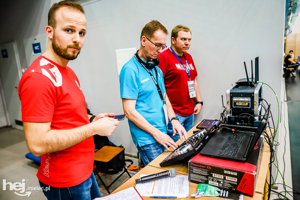 Handball Stal Mielec - Orlen Wisła Płock w Staszowie