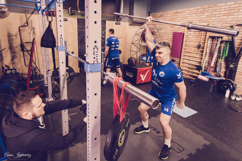 Piłkarze ręczni trenują w Extreme Fitness Mielec