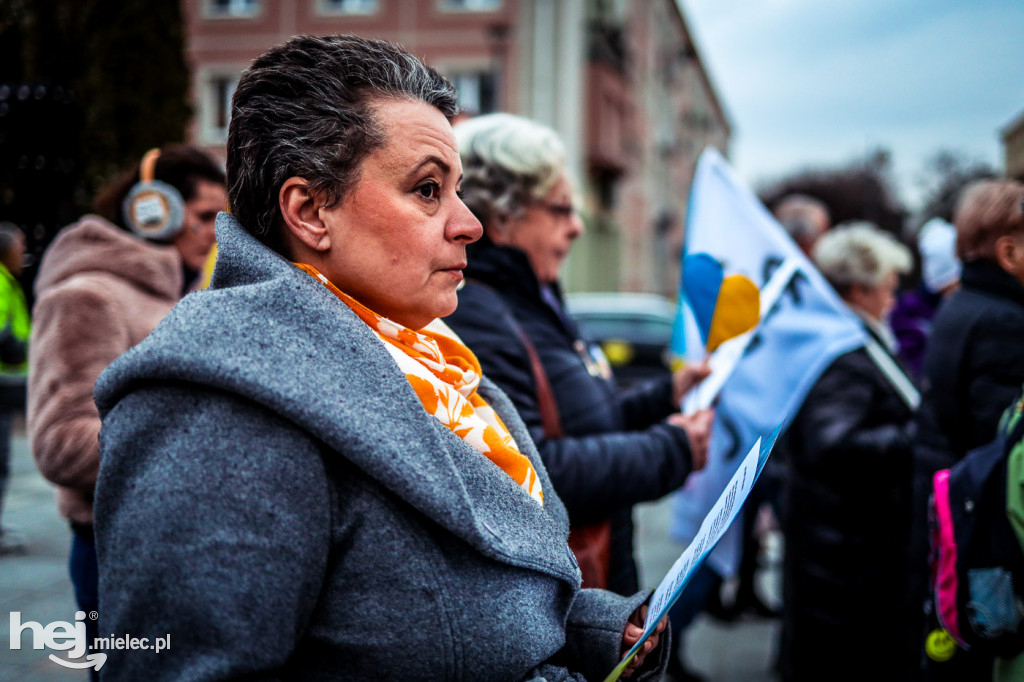 Solidarni z Ukrainą. Pikieta w Mielcu