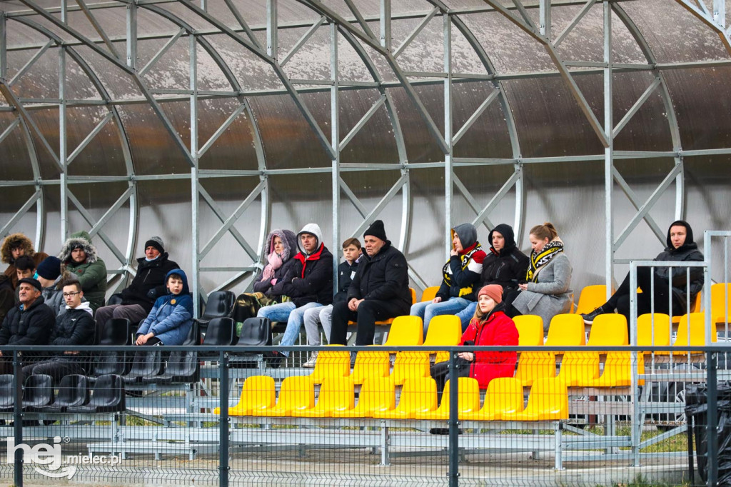 Puchar Polski: LKS Czarni Trześń - Korona Rzeszów